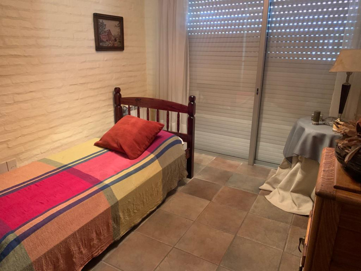 Casa ID.21090828 - Casa en alquiler anual Playa Mansa