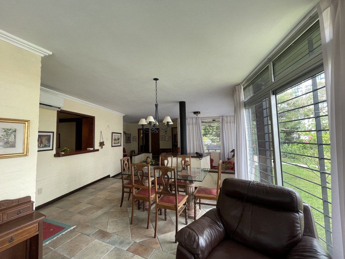 Casa ID.21090828 - Casa en alquiler anual Playa Mansa