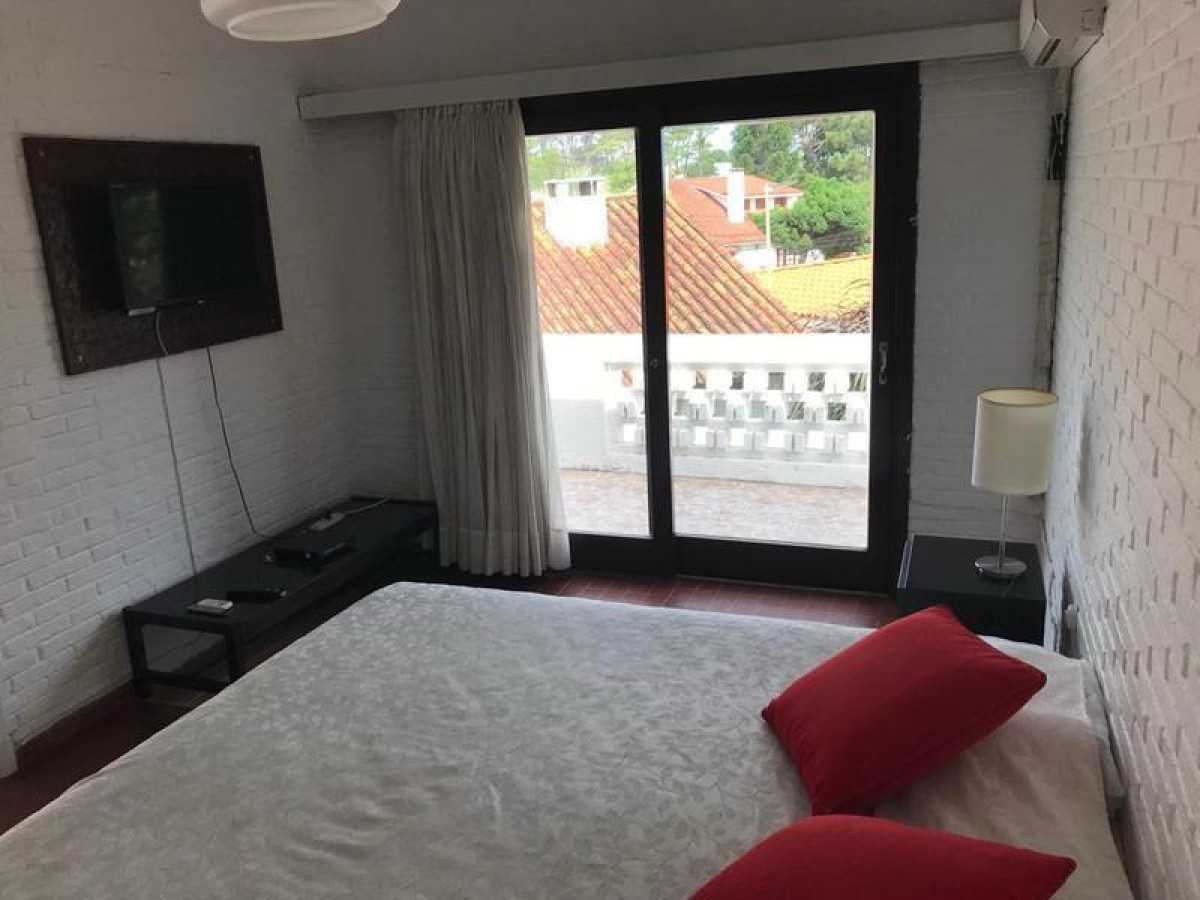 Casa ID.21097209 - Alquiler anual 