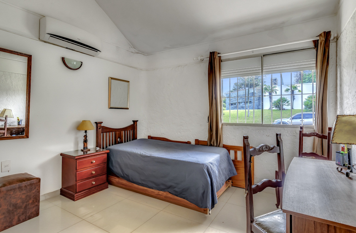 Casa ID.21097103 - Venta y alquiler de casa en San Rafael de 3 dormitorios y piscina.