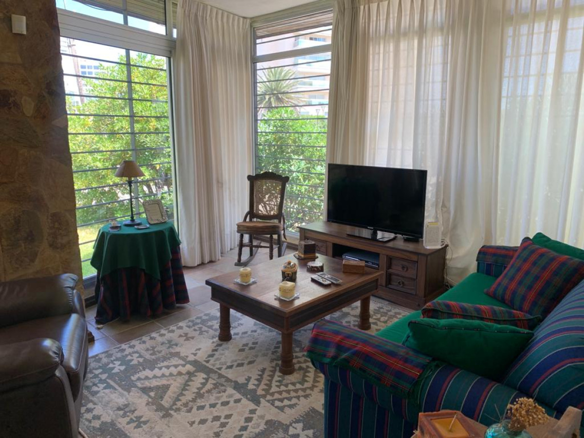 Casa ID.21090828 - Casa en alquiler anual Playa Mansa