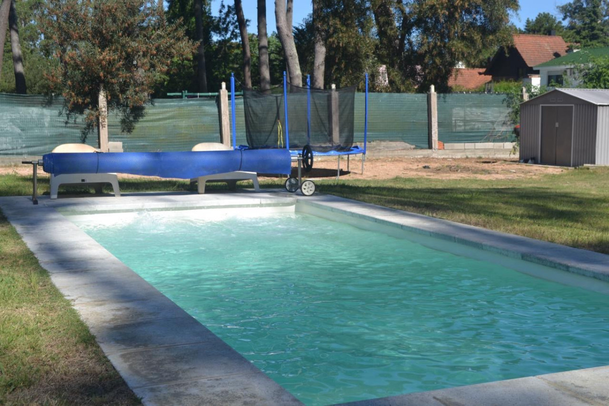 Casa ID.21097048 - Casa en alquiler de temporada con amplio jardín y piscina