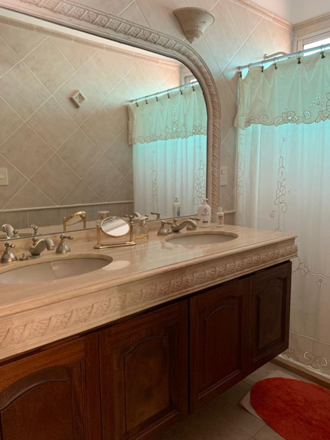 Casa ID.21090828 - Casa en alquiler anual Playa Mansa