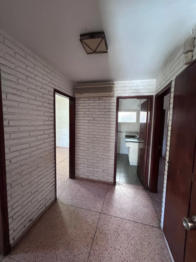 Casa ID.21097640 - Alquiler anual, casa de 3 dormitorios Barrio Mónaco