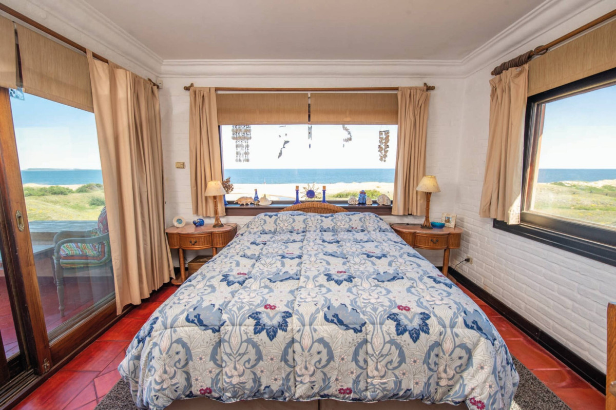Casa ID.21097689 - CASA FRENTE AL MAR SOBRE LA ARENA 