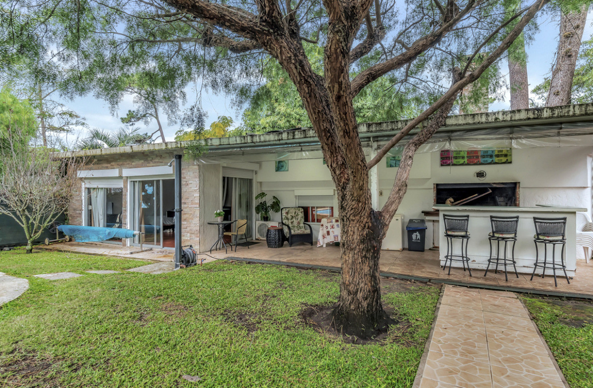 Casa ID.21097103 - Venta y alquiler de casa en San Rafael de 3 dormitorios y piscina.