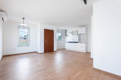 CASA EN VENTA DE 3 DORMITORIOS - Altos de la Laguna - Maldonado 