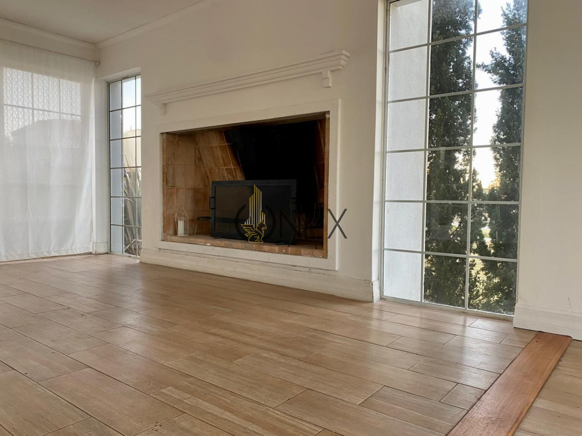 Casa ID.3328 - TU NUEVA VIDA EMPIEZA ACÁ! Venta Casa Altos la Tahona 3D Suite, estar, 2 plantas excelente ubicación  