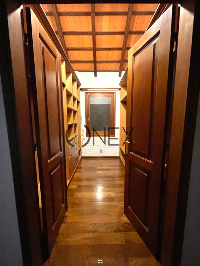 Casa ID.3329 - LUJO Y COMODIDAD Venta o Alquiler Casa Lomas Tahona 3D suite Playroom Estar Terraza Gge Piscina Parrillero