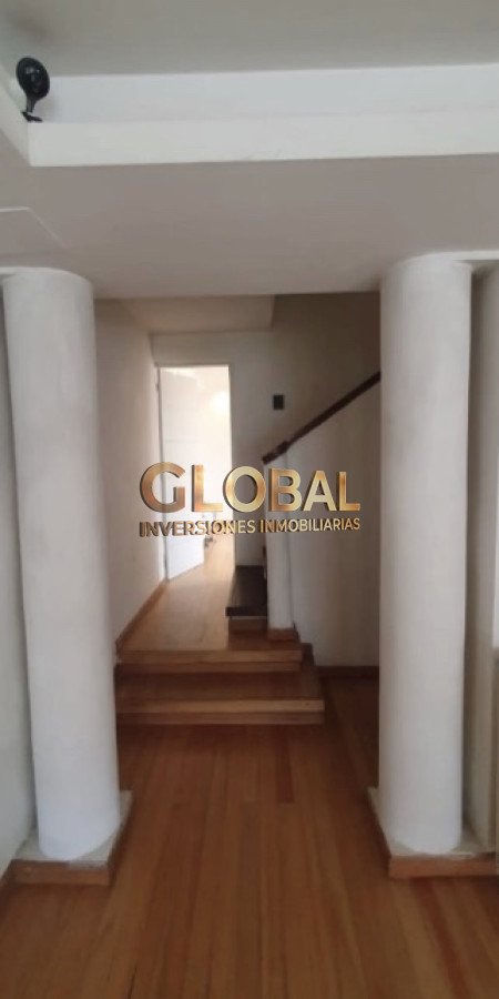 Casa ID.4500 - Empresa o Vivienda - Alquiler Casa Carrasco Sur 4D 2 Suites estar comedor diario parrilla 300m mar