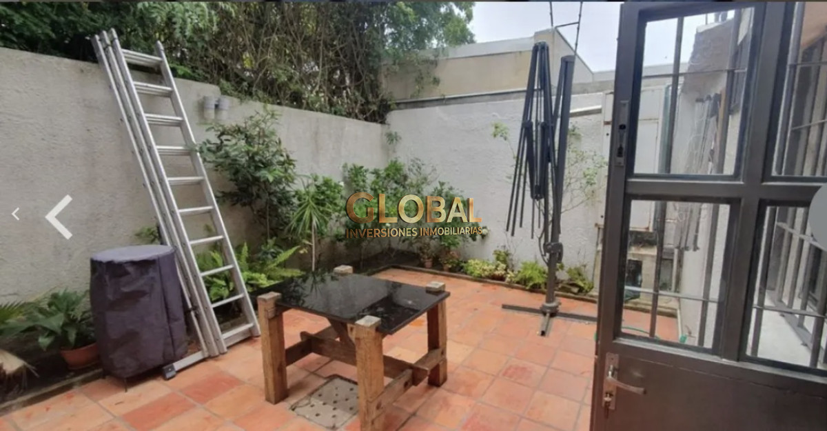 Casa ID.4500 - Empresa o Vivienda - Alquiler Casa Carrasco Sur 4D 2 Suites estar comedor diario parrilla 300m mar