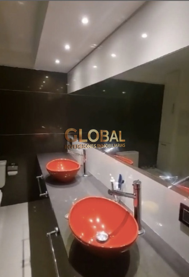 Casa ID.4500 - Empresa o Vivienda - Alquiler Casa Carrasco Sur 4D 2 Suites estar comedor diario parrilla 300m mar