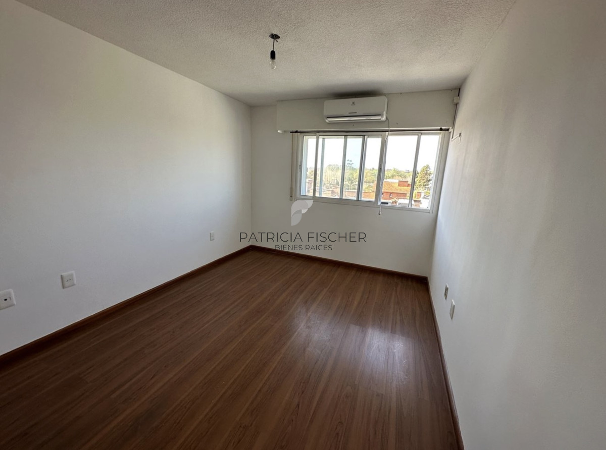 Apartamento ID.154 - Frente al mar. Frente a todo - Venta Barra de Carrasco 3D suite,toilette,lavadero,terraza,gge Amenities
