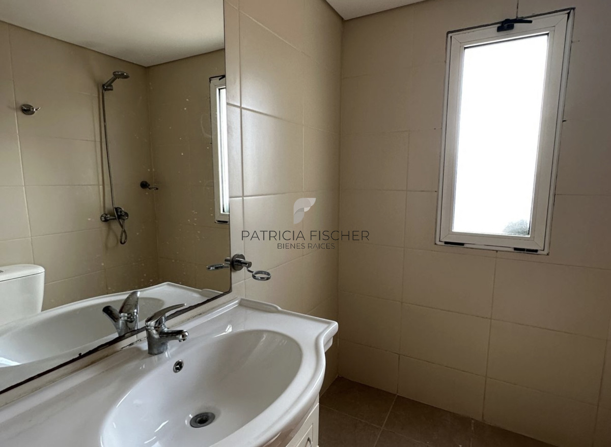 Apartamento ID.154 - Frente al mar. Frente a todo - Venta Barra de Carrasco 3D suite,toilette,lavadero,terraza,gge Amenities