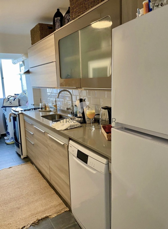 Apartamento ID.6 - ¡UN MAR DE POSIBILIDADES EN POCITOS! Venta Ap.Pocitos 2d Suite Terraza Vista mar Piso alto RECICLADO A NUEVO