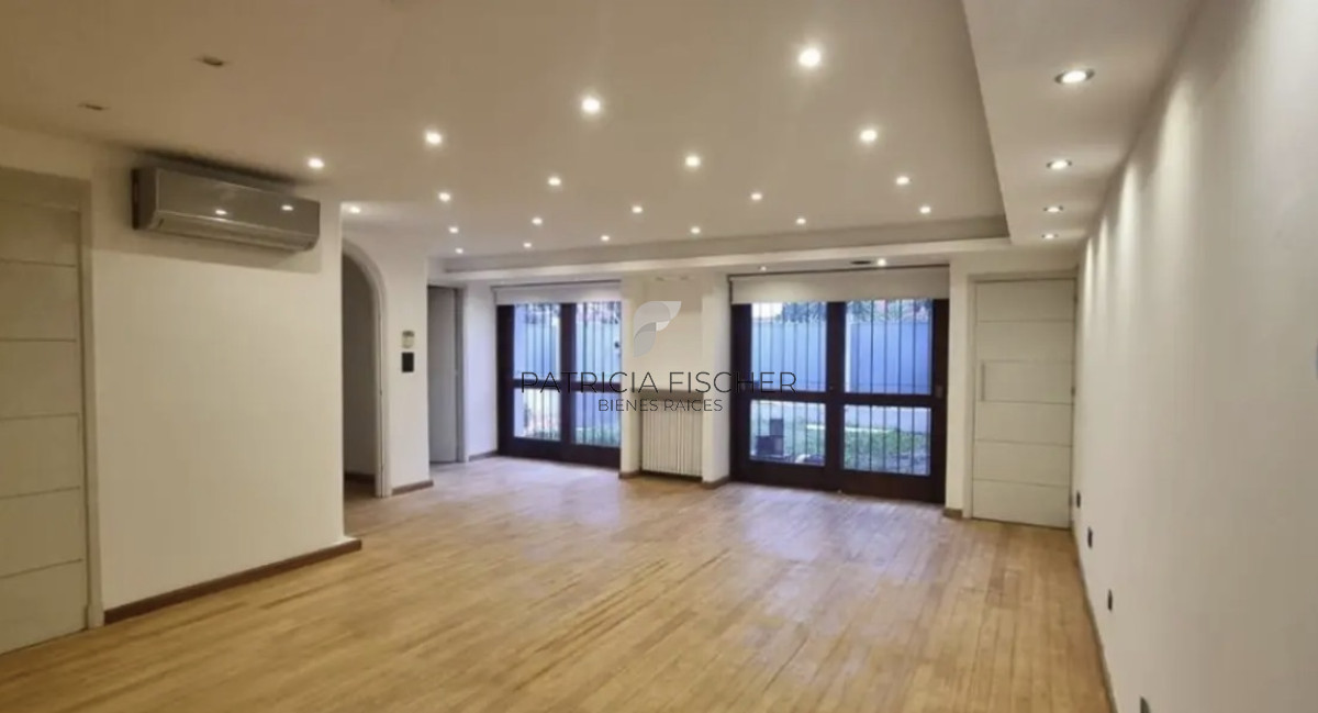 Casa ID.2 - Empresa o Vivienda - Alquiler Casa Carrasco Sur 4D 2 Suites estar comedor diario parrilla 300m mar