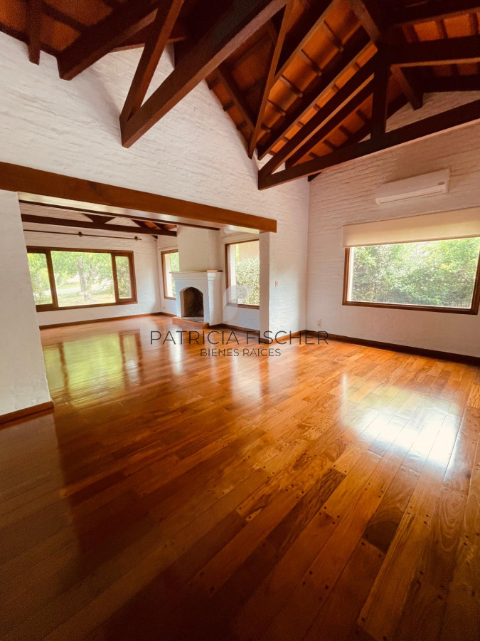 Casa ID.5 -  LUJO Y COMODIDAD Venta o Alquiler Casa Lomas Tahona 3D suite Playroom Estar Terraza Gge Piscina Parrillero
