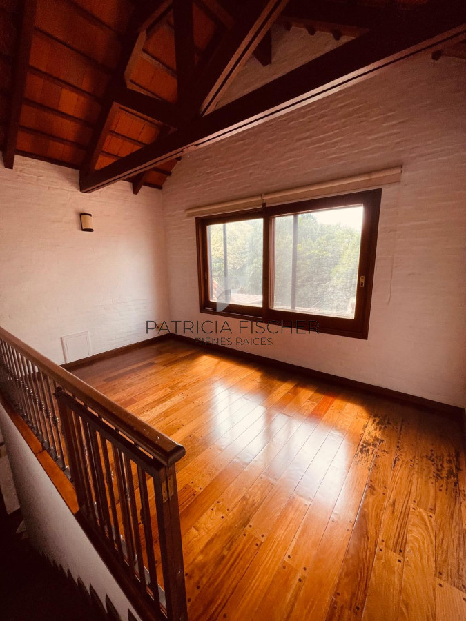 Casa ID.5 -  LUJO Y COMODIDAD Venta o Alquiler Casa Lomas Tahona 3D suite Playroom Estar Terraza Gge Piscina Parrillero