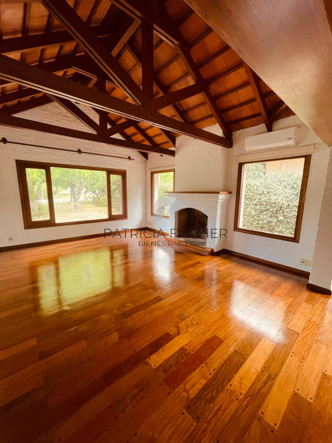 Casa ID.5 -  LUJO Y COMODIDAD Venta o Alquiler Casa Lomas Tahona 3D suite Playroom Estar Terraza Gge Piscina Parrillero