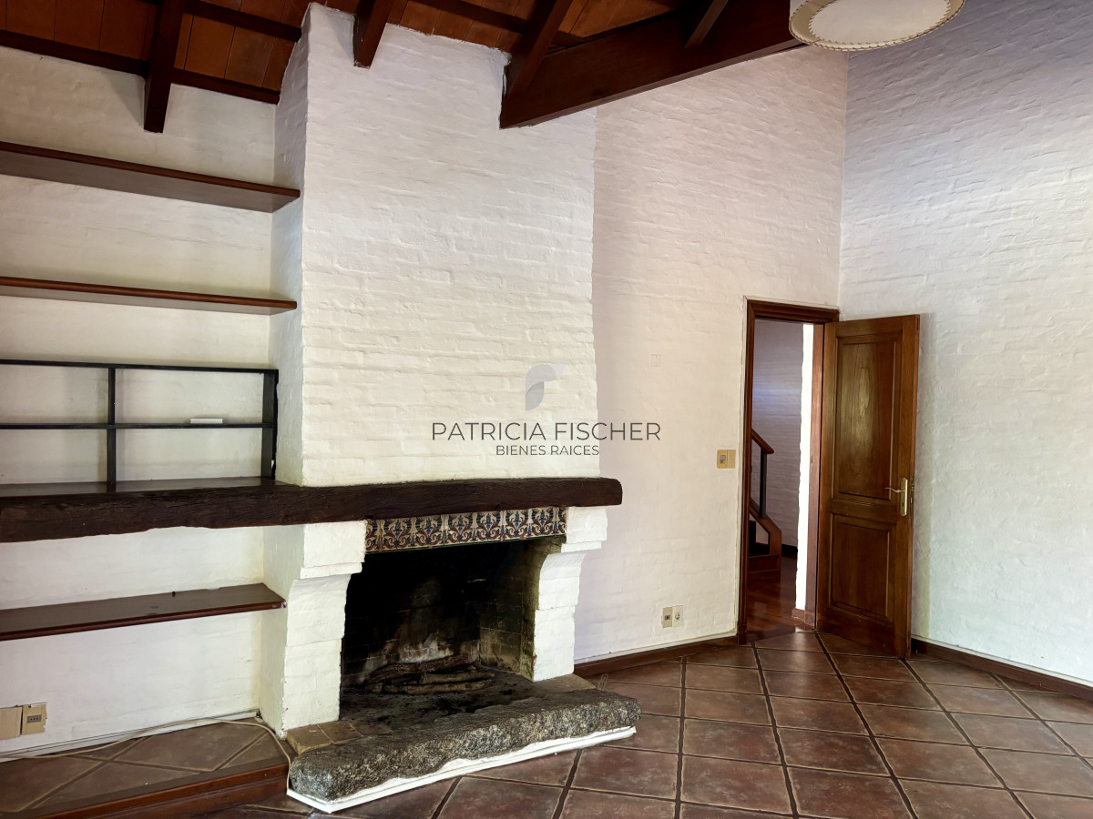 Casa ID.5 - LUJO Y COMODIDAD Venta o Alquiler Casa Lomas Tahona 3D suite Playroom Estar Terraza Gge Piscina Parrillero