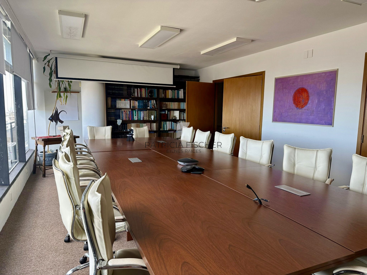 Oficina ID.40 - Venta o Alquiler Oficina Centro 185m2 Garage Vista panorámica UNICA!!