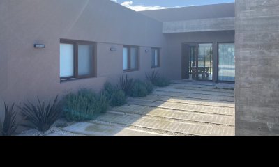 Venta de casa en Costa Esmeralda