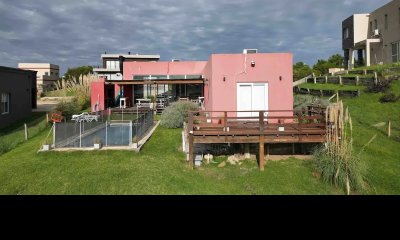 Venta y Alquiler de Casa en Costa Esmeralda