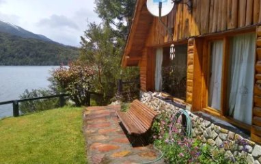 Casa sobre El Correntoso, Villa La Angostura