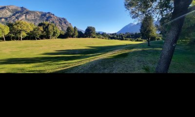 Terreno Sobre Cancha de Golf en Arelauquen