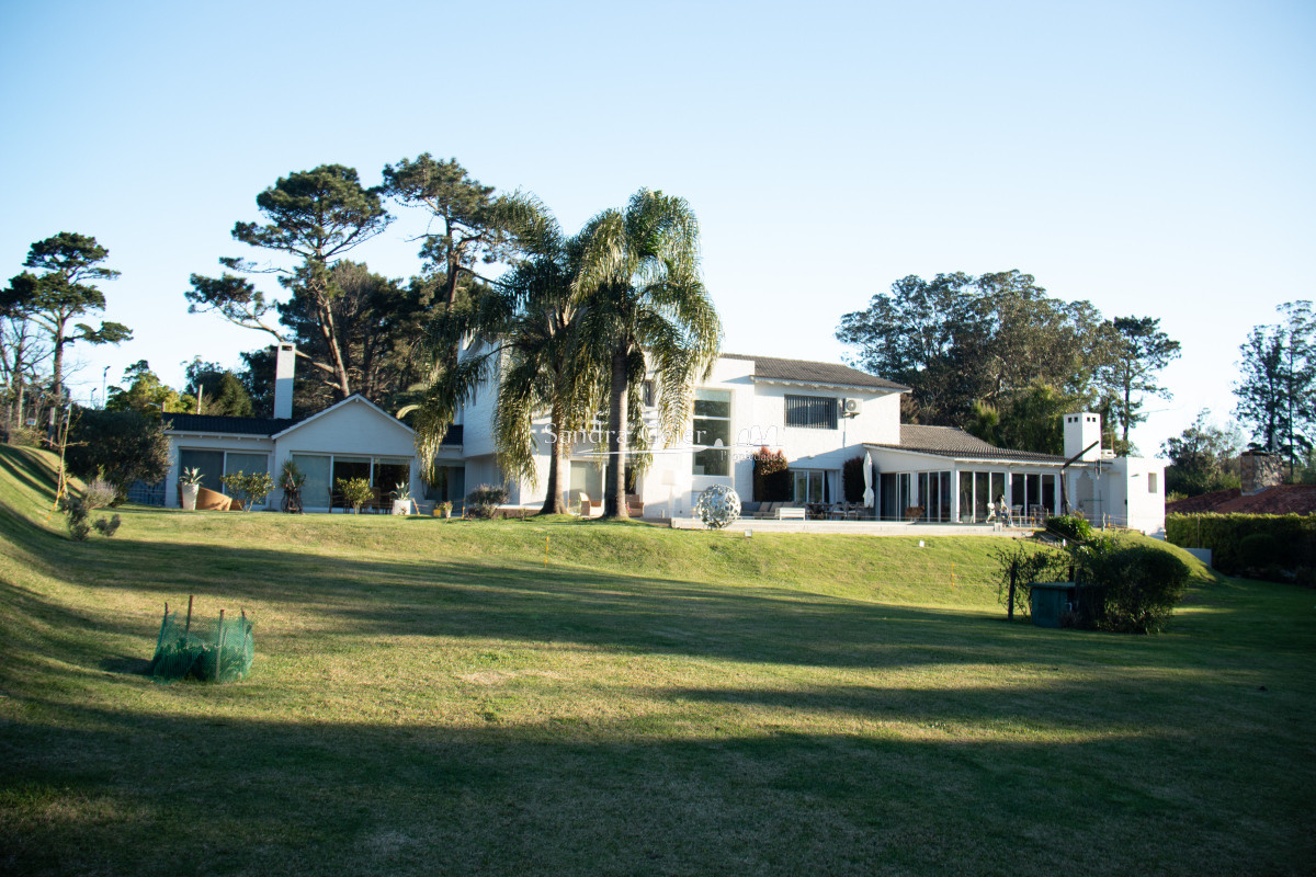 Casa ID.3059 - Chalet de 5 dormitorios en Rincón del Indio