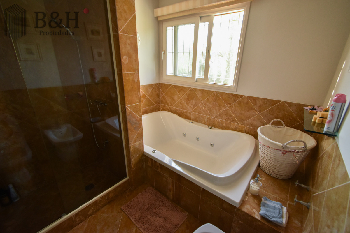 Casa ID.5374 - Chalet de 5 dormitorios en Rincón del Indio