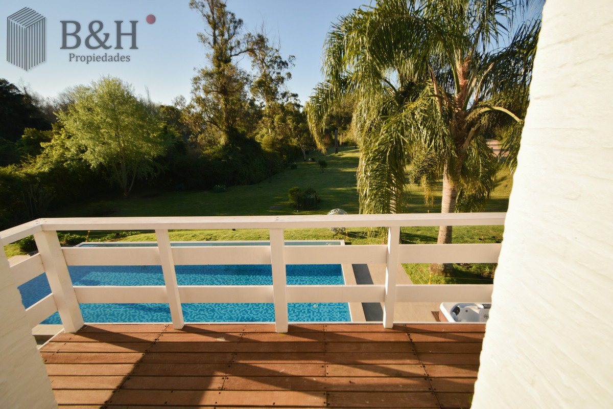 Casa ID.5374 - Chalet de 5 dormitorios en Rincón del Indio