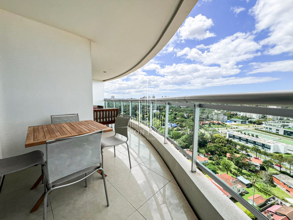 Apartamento ID.155 - Apartamento piso alto sobre la mansa de 2 dormitorios mas dependencia.