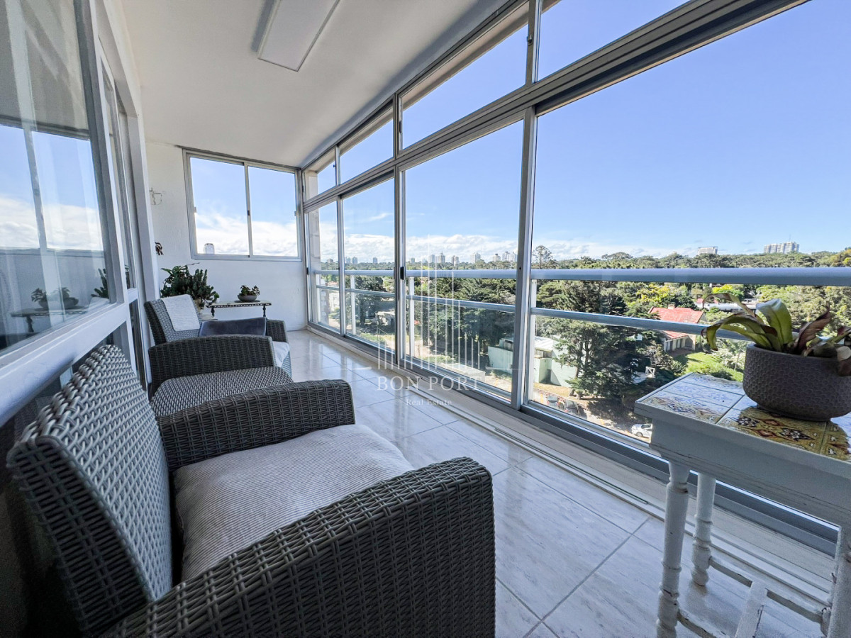 Apartamento ID.156 - Venta de apartamento de 2 dormitorios primera linea a la mansa