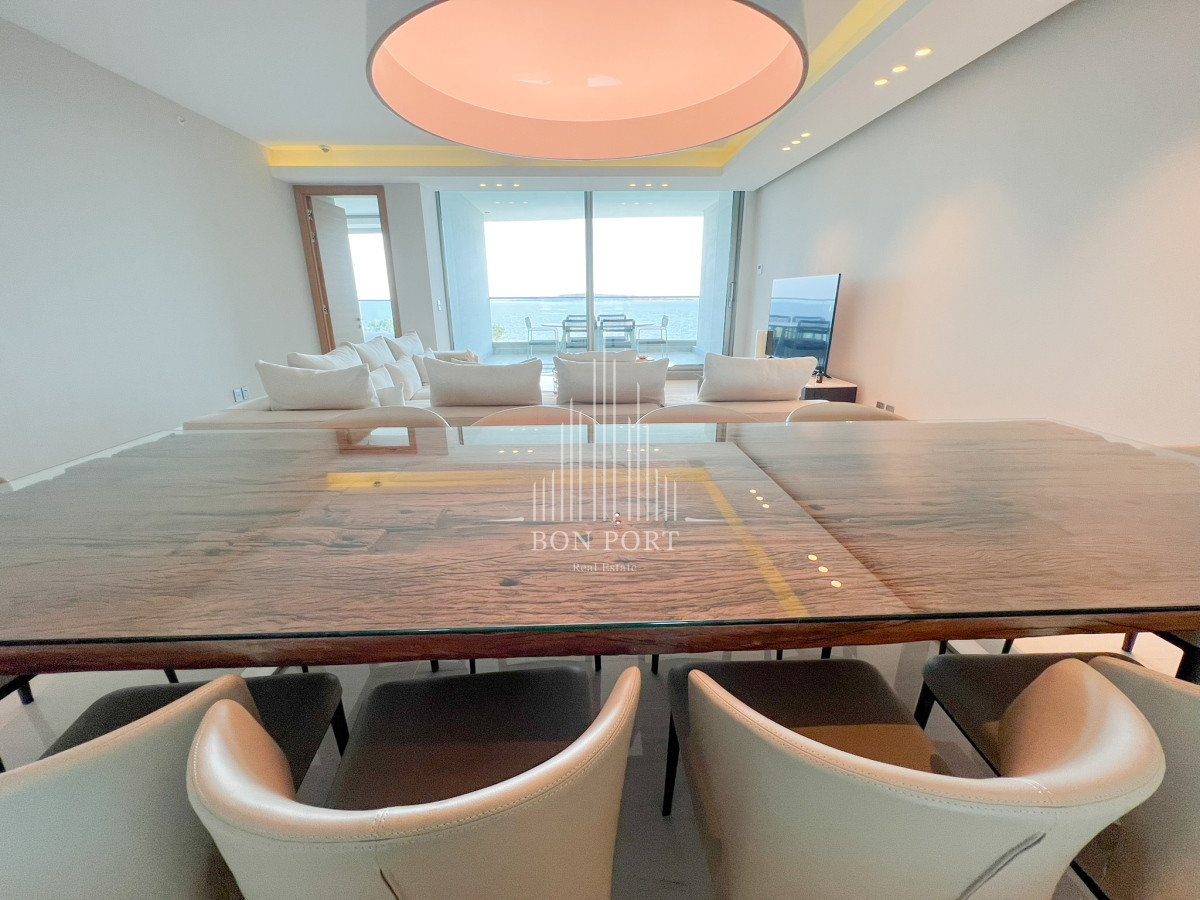Apartamento ID.56 - Apartamento de 3 dormitorios en suite sobre la mansa.