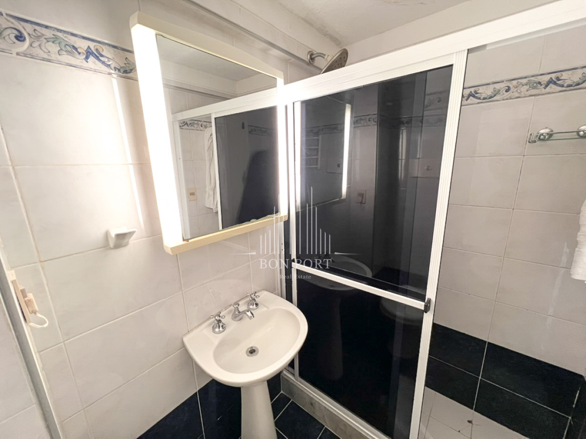 Apartamento ID.3 - Venta apartamento de 3 dormitorios primera linea de la península.