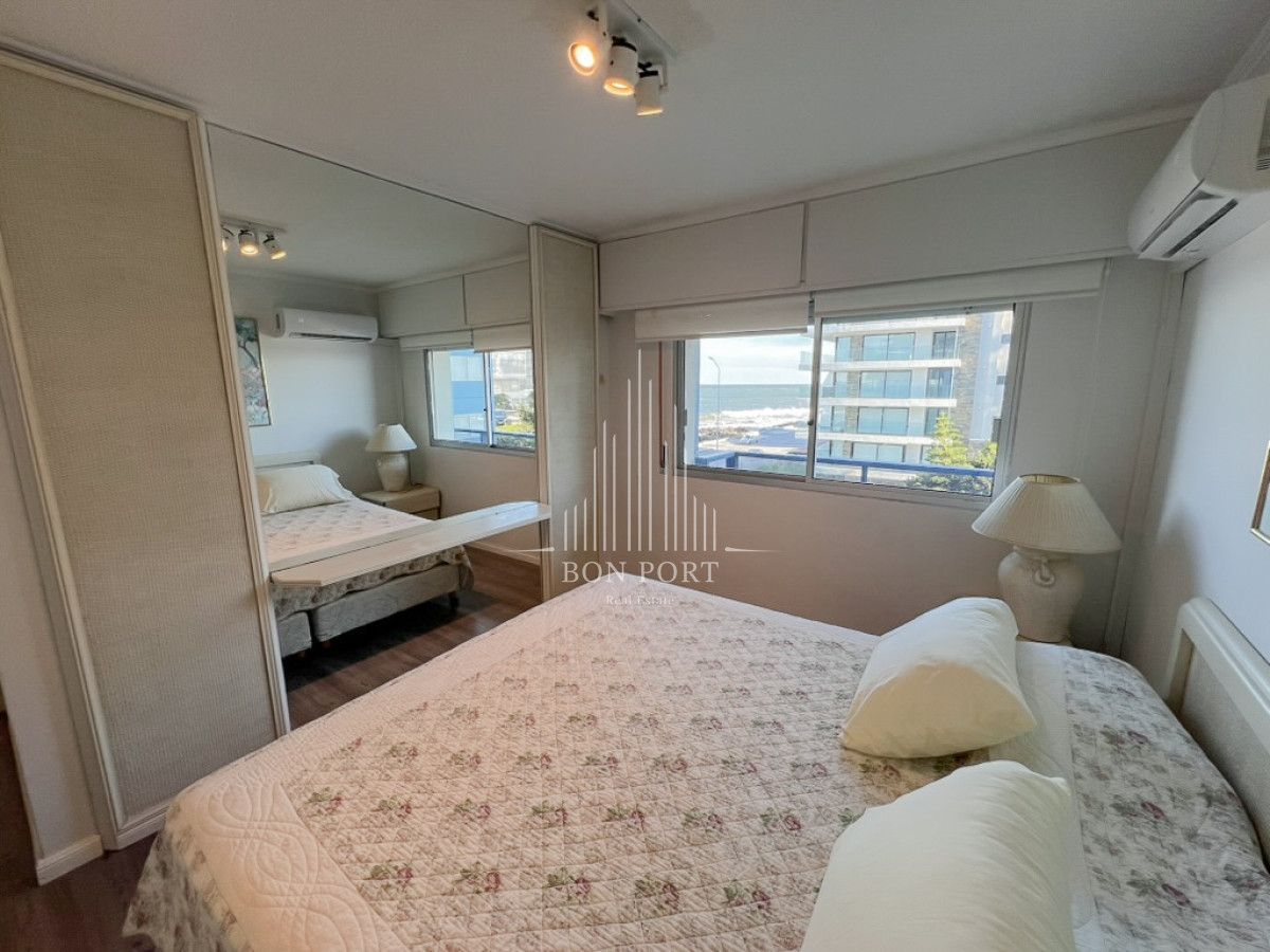 Apartamento ID.3 - Venta apartamento de 3 dormitorios primera linea de la península.