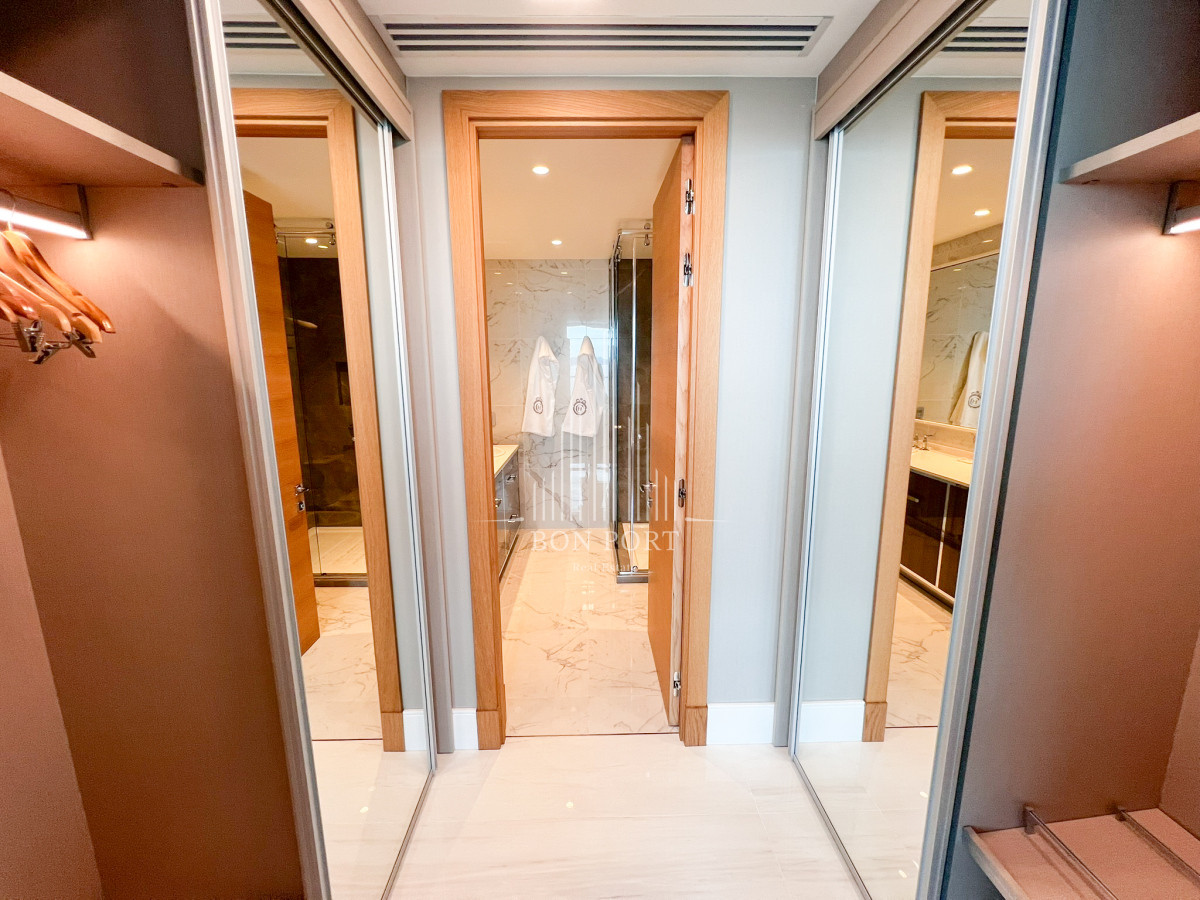 Apartamento ID.56 - Apartamento de 3 dormitorios en suite sobre la mansa.