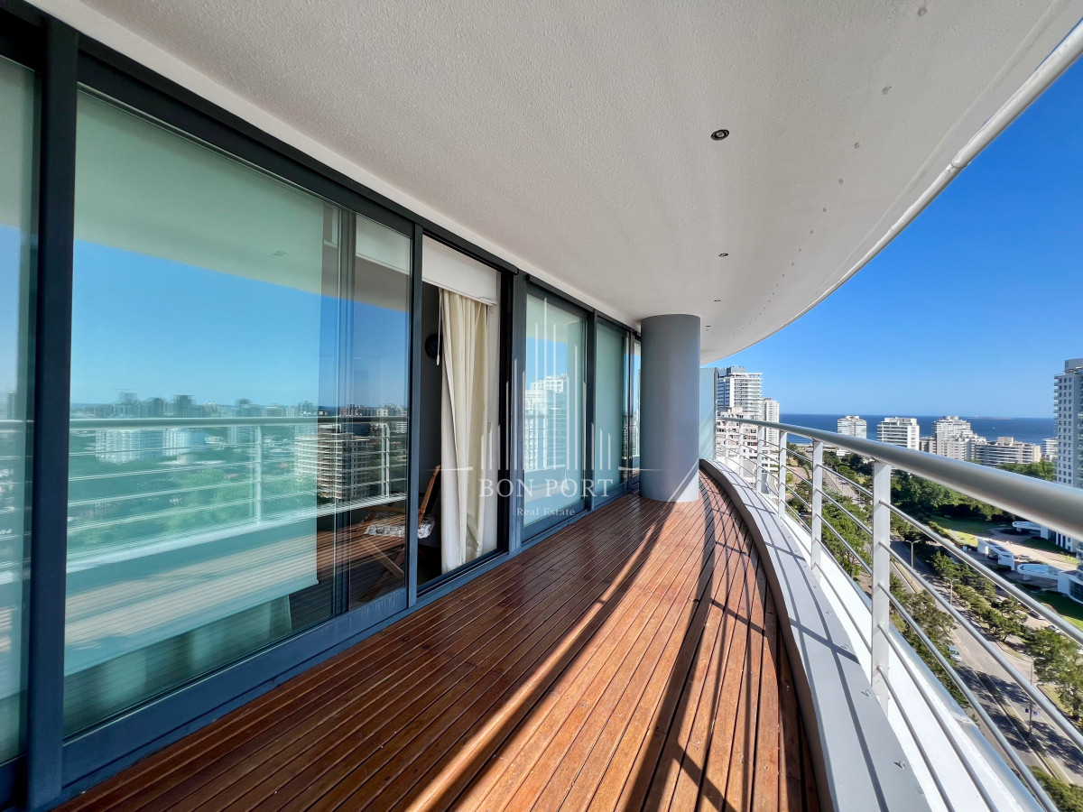 Apartamento ID.15 - Penthouse de 3 dormitorios en primeras paradas de Av.Roosvelt
