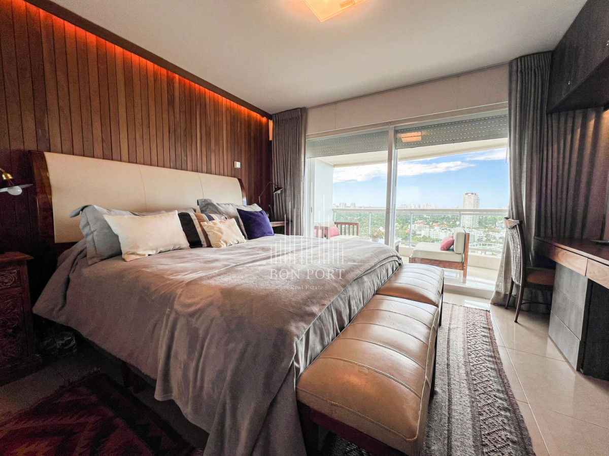 Apartamento ID.155 - Apartamento piso alto sobre la mansa de 2 dormitorios mas dependencia.