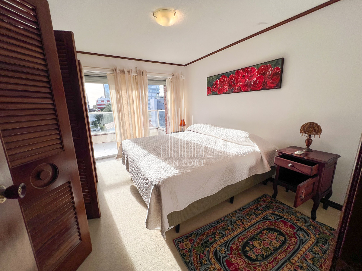 Apartamento ID.29 - Penthouse de 3 dormitorios en suite primera línea en Punta del este