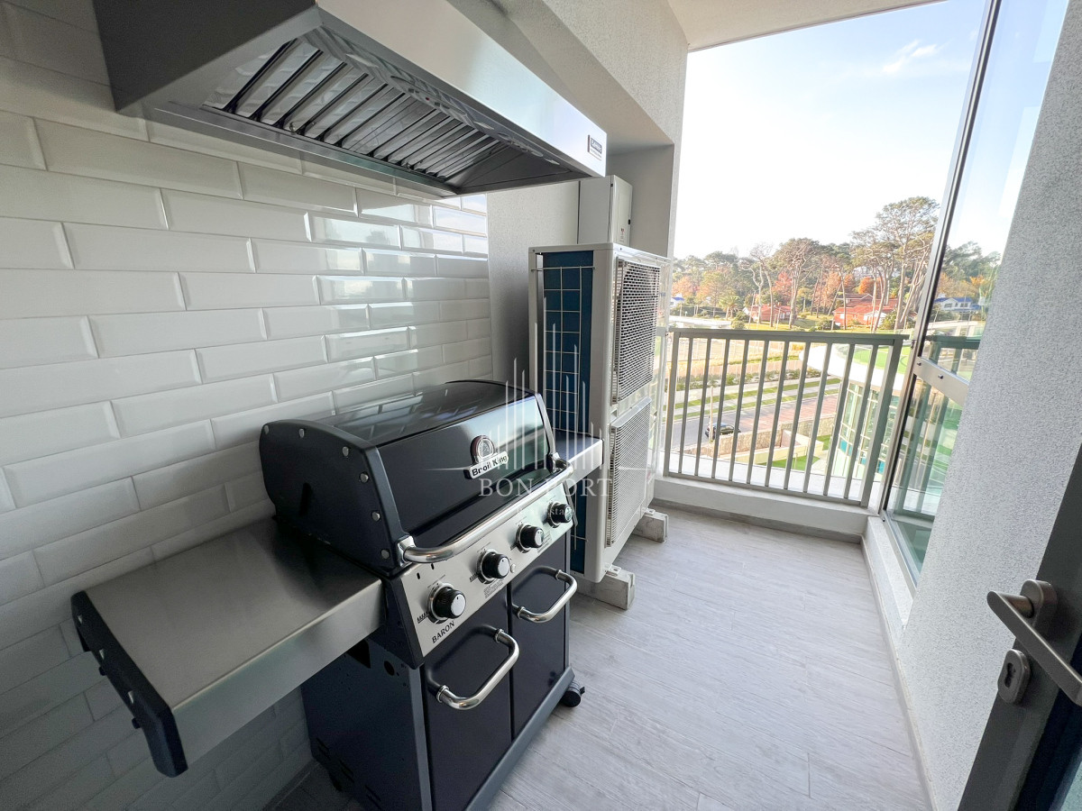 Apartamento ID.56 - Apartamento de 3 dormitorios en suite sobre la mansa.