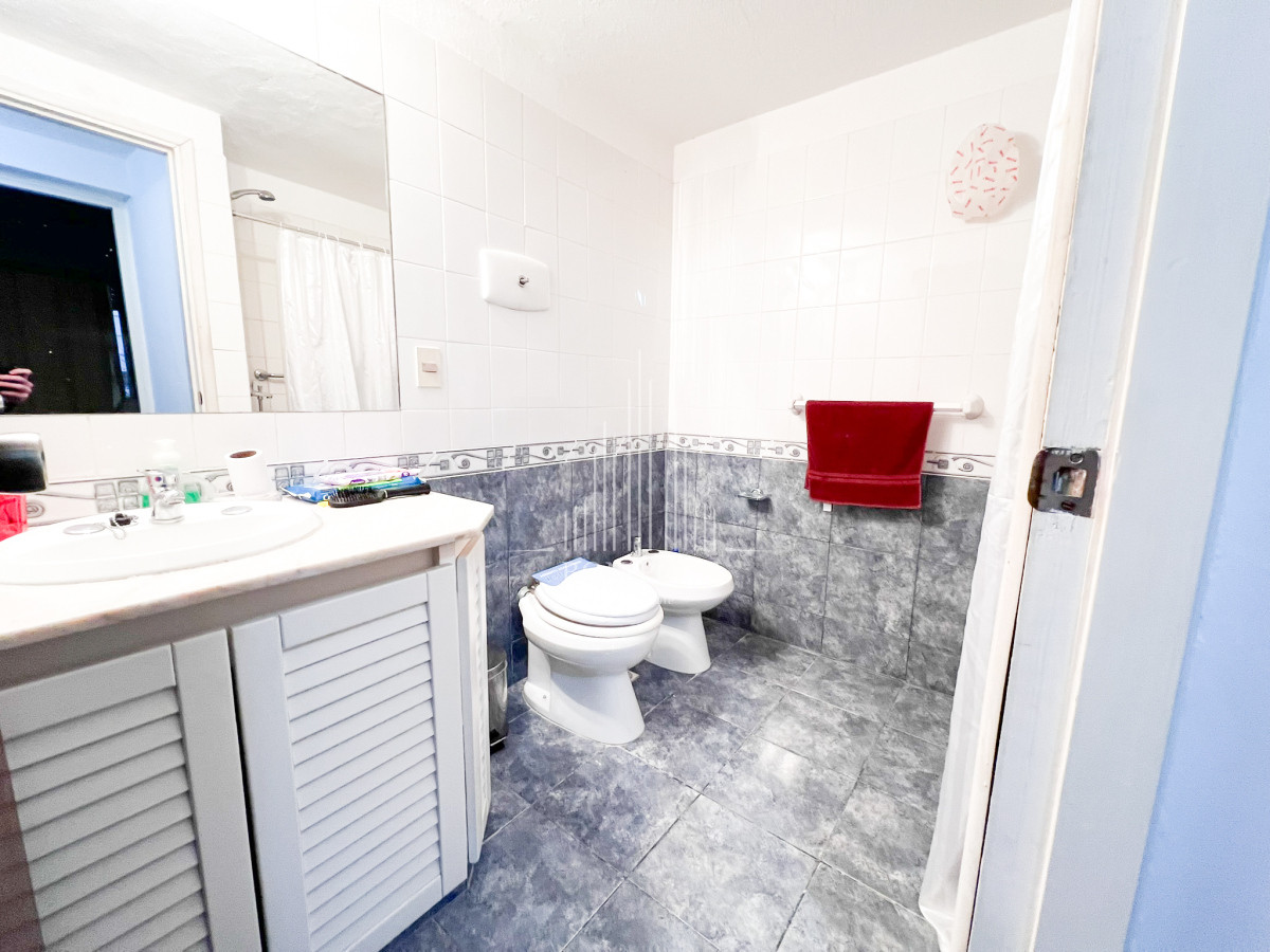 Apartamento ID.63 - Apartamento de 2 dormitorios sobre roosevelt.