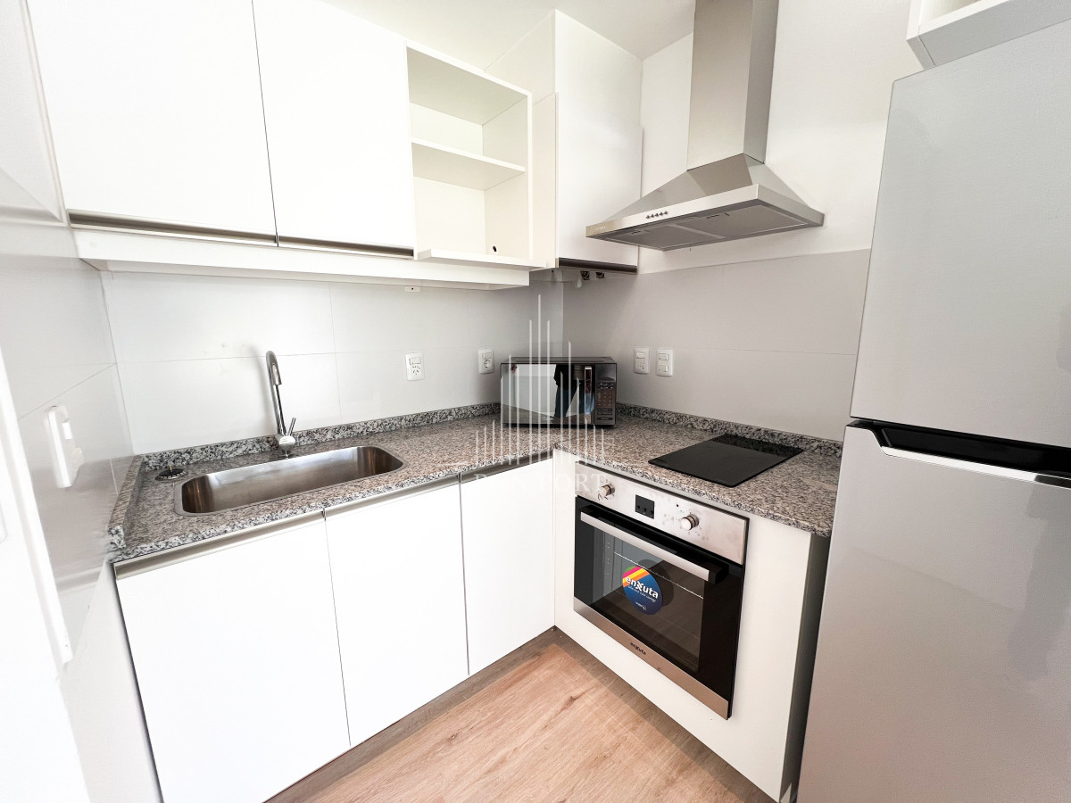 Apartamento ID.73 - Monoambiente con pileta propia primera linea al mar en Punta Ballena