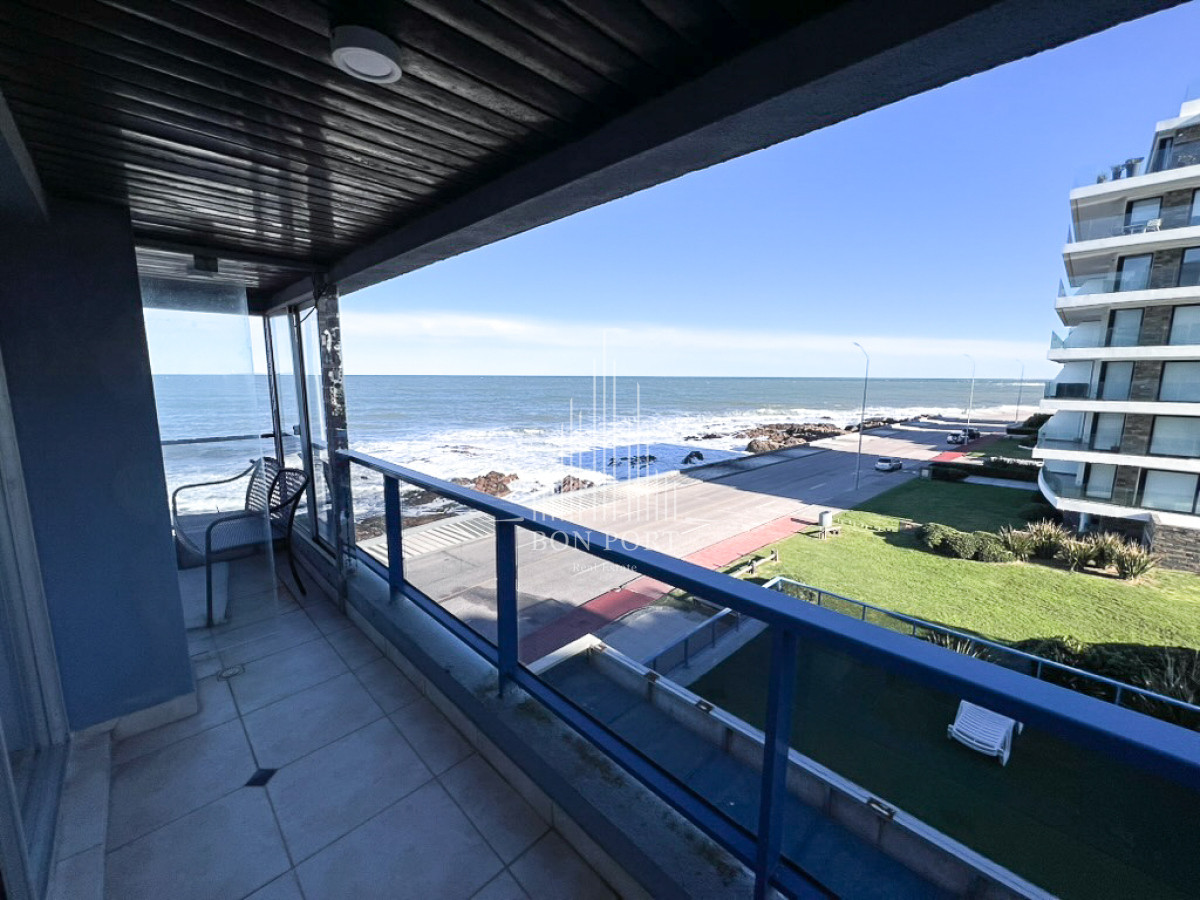 Apartamento ID.3 - Venta apartamento de 3 dormitorios primera linea de la península.