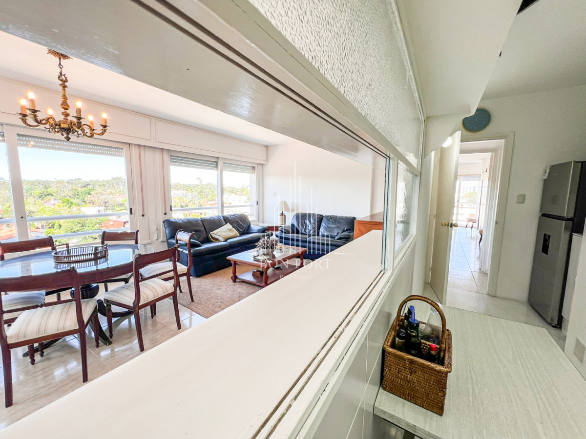 Apartamento ID.156 - Venta de apartamento de 2 dormitorios primera linea a la mansa