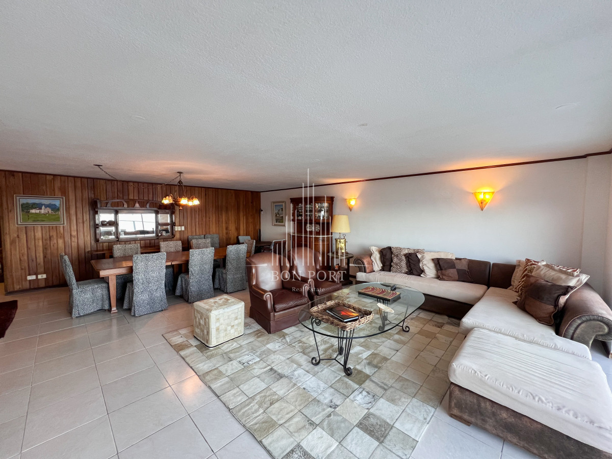 Apartamento ID.29 - Penthouse de 3 dormitorios en suite primera línea en Punta del este