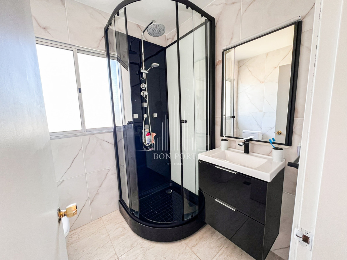 Apartamento ID.156 - Venta de apartamento de 2 dormitorios primera linea a la mansa