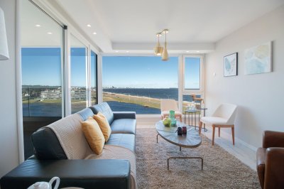 Apartamento en primera linea de la mansa de 3 dormitorios