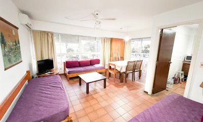 Apartamento de 2 dormitorios sobre roosevelt.